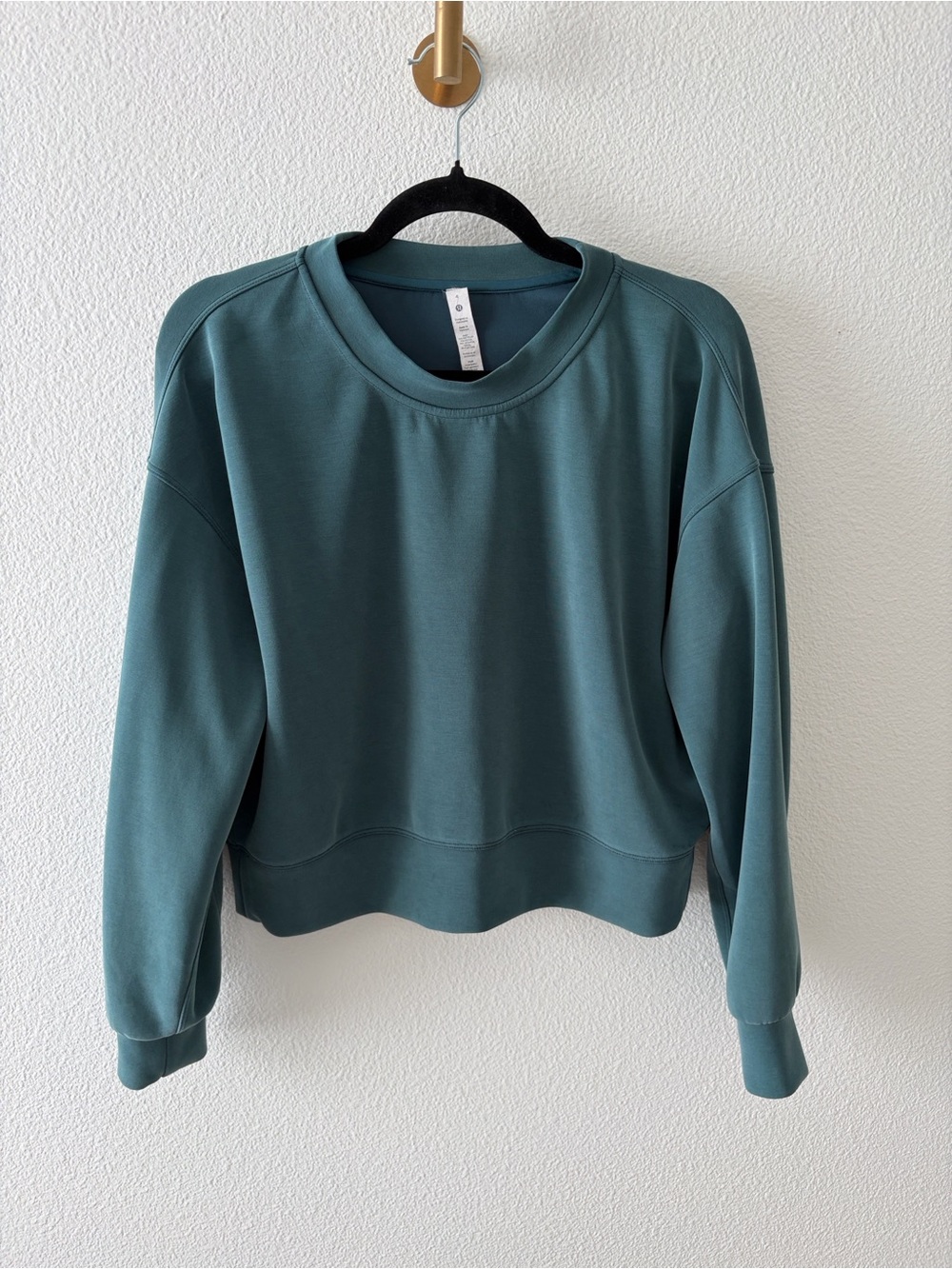 Lululemon Perfectly Oversized Cropped Crew *Softstreme
Green Jasper - Picture 4 of 4